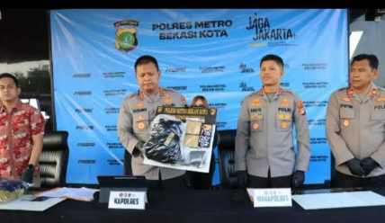 Polres Metro Bekasi Kota Bongkar Kasus Anak Gelapkan Motor Ibu, Cucu Dijadikan Alat Ancaman IMG_20260621_072811.jpg